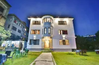 The Iceland Hotel Srinagar Hotels near Jama Masjid Mosque