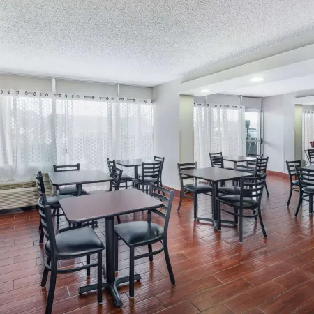 Days Inn by Wyndham Charlottesville/University Area