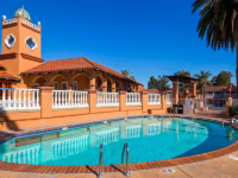 SFO El Rancho Inn, SureStay Collection by Best Western ミルブレーのホテル