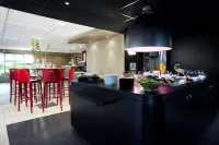 奧爾良北薩蘭康鉑飯店 - 早餐