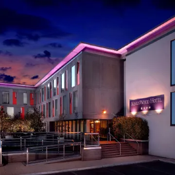 The Address Citywest Отели рядом с достопримечательностью «Парк Финикса»