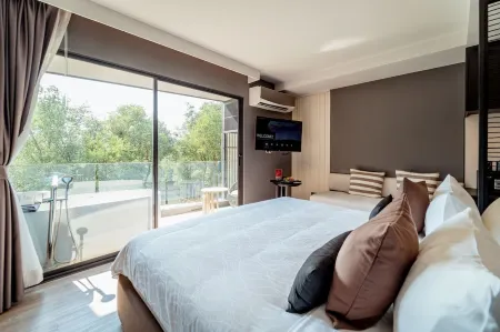 Bayphere Hotel Pattaya JC Отели рядом с достопримечательностью «Wat Nong Chap Tao»