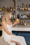 Ino Hotel & Suites - bar