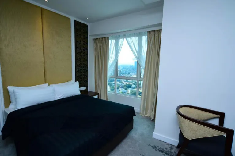 Utm Hotel & Residence