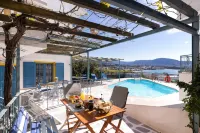 Afroditi Apartments Hotels in Makris Gialos
