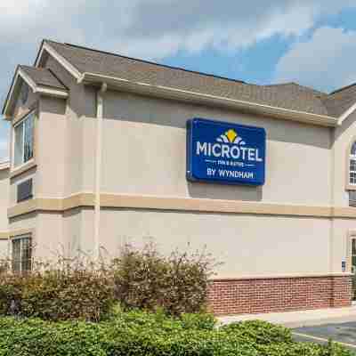 Microtel Inn & Suites by Wyndham Auburn Hotel Exterior