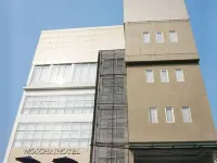 Moscha Hotel Surabaya - Gym