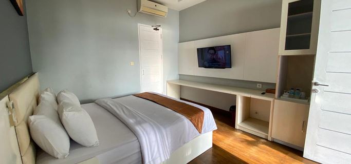 Cavery Beach Hotel Hotels in Padang