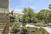 Holekamp Guest Haus Hotel a Center Point