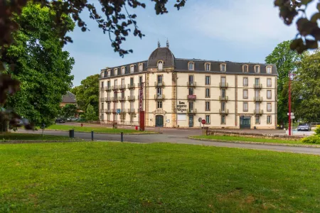 Hotel Cerise - les Sources Luxeuil-Les-Bains Отели в г. Фруадтер