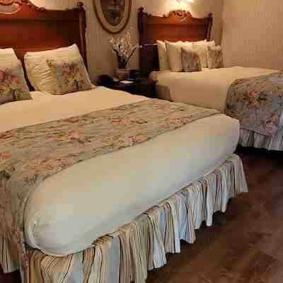 Boardwalk Plaza Hotel Rooms