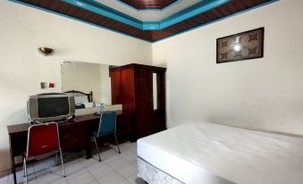 OYO 92783 Wisma Bunda Syariah Near Man Pinrang