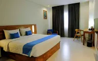 Pollos Hotel & Gallery Rembang