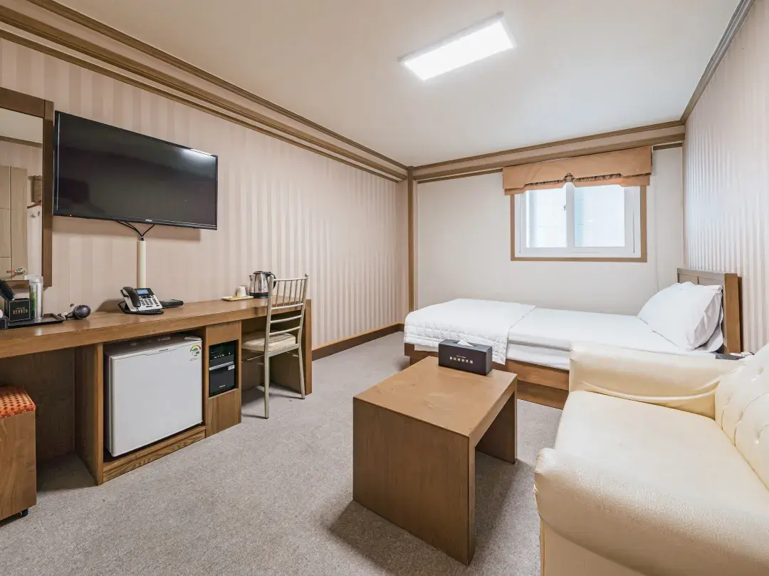 Road Hotel In Wonpyeong-dong, Gumi - Gumi-si