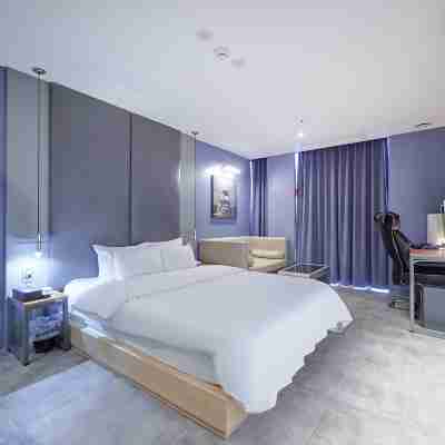 Gimpo Gray Hotel Rooms