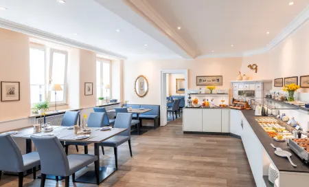 Hotel Adler Post Отели рядом с достопримечательностью «FKK Strand Kollersee»