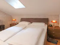 See Appartment 29 Hotels near Sollbacher Wasserfälle