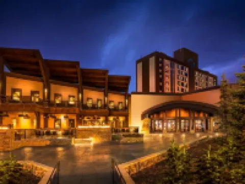 Golden Nugget Lake Tahoe Hotels in Stateline