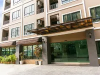 B2 Sriracha Premier Hotel