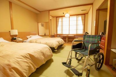 スタンダードマウンテンビューツインルーム(禁煙) よもぎひら温泉　和泉屋の写真