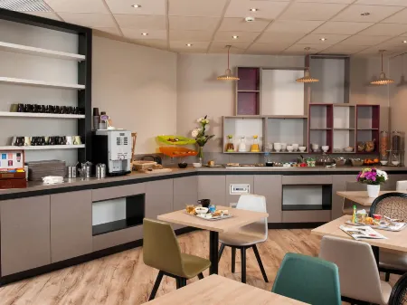 Ibis Styles Rouen Nord Barentin Отели в г. Бетвиль