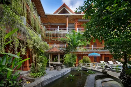 Hotel Lumbung Sari