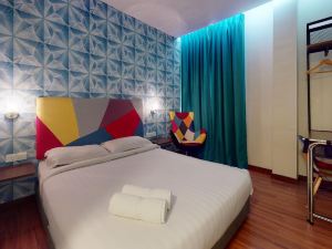 OYO 1139 W Hotel Cemerlang