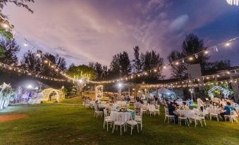 Dugong Village-Green Hotel