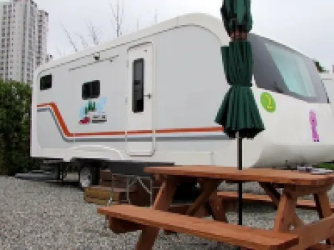 Siheung Mini Shelter Camping Caravan