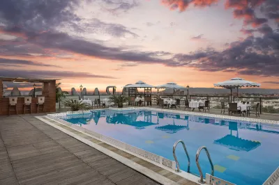 Ramada by Wyndham Jaipur Hotels near Johri Bazar
