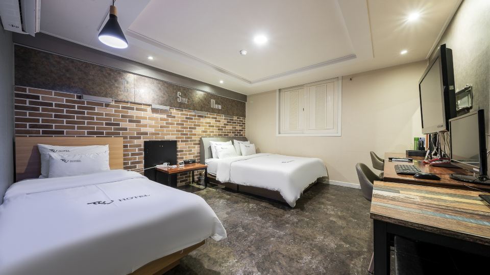 Jinju Feel Hotel