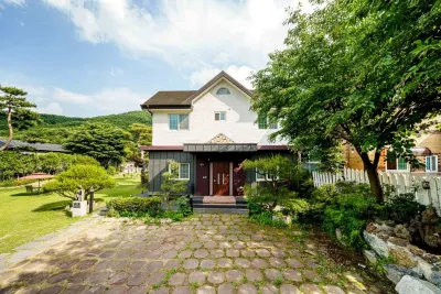 Namyangju Rania Pool Villa Pension