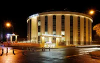 Cumbria Spa Hotel Hotels near El Torreón