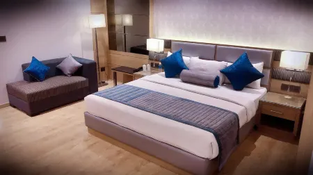 Eagle Motel Отели в г. Патиала