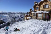 Cabañas Chesa Engadina Hotel dekat Colonia Suiza