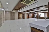 Hotel Navjivan Hotels in Himmatnagar