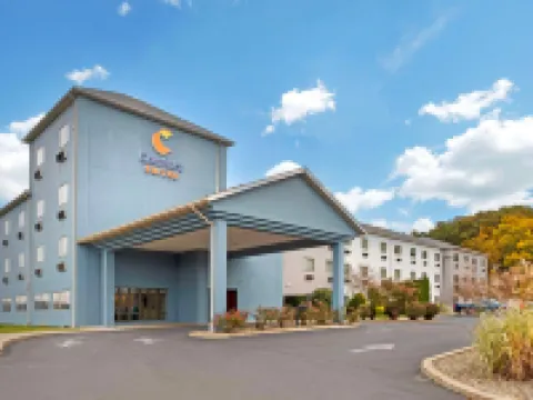 Comfort Suites Bloomsburg Hotels in Columbia County