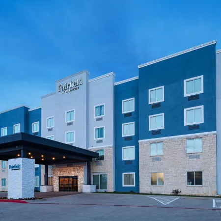 Fairfield Inn & Suites Hillsboro