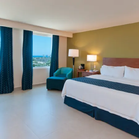Holiday Inn Express CABO SAN LUCAS by IHG