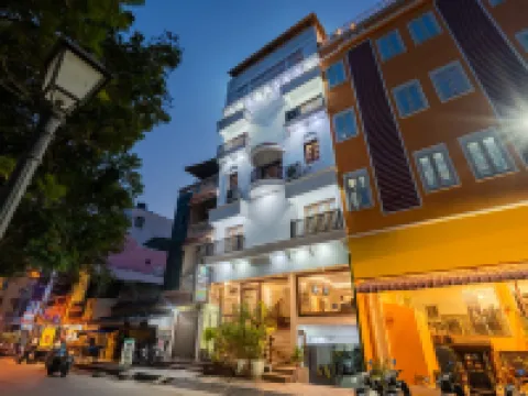 Treebo Grace Inn, 3 Min Walk from Promenade Beach Hotels in Puducherry