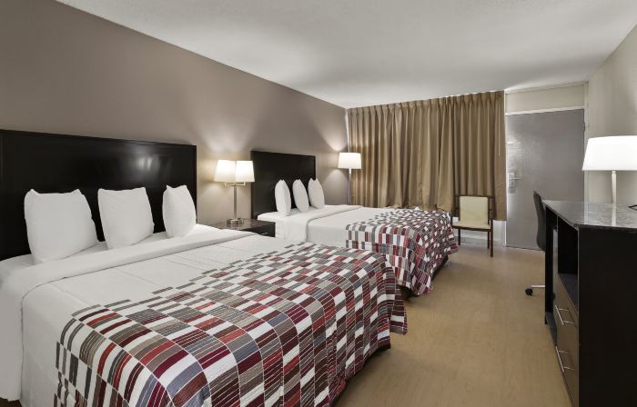 Red Roof Inn & Suites Cave City