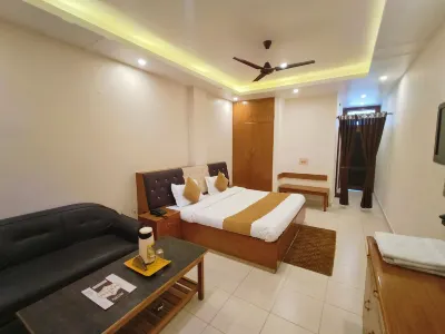 Hotel Himsagar Hotel in zona Nanda Devi Temple