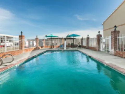 Howard Johnson by Wyndham Scott Lafayette Hoteles en Scott