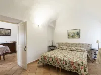 Casa Pina (Imp233) - 2-Star