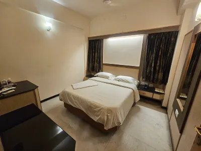 Hotel Merilin Các khách sạn ở Tiruchengode