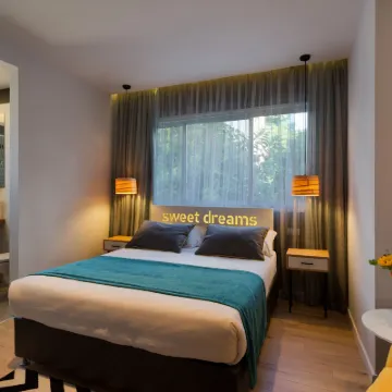 Prima City Hotel Hotels near Rabin Square