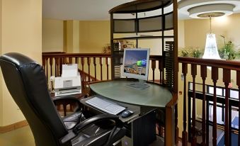Holiday Inn Express & Suites ST. Louis West - Fenton