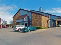 Motel 6 Ada OK