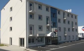 Kyriad Montpellier Ouest - Saint Jean de Vedas