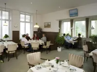 Arnimsruh Hotel Garni Hotels near St Gertrud